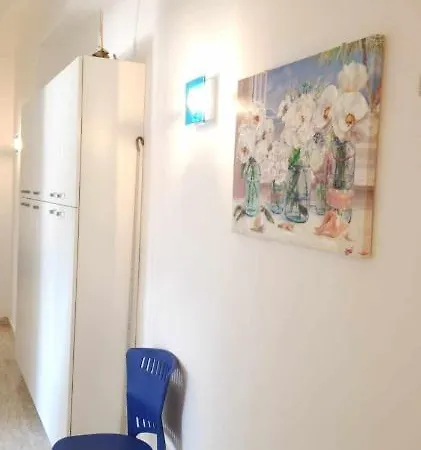 Lungomare - בית נופש מרצ'לי