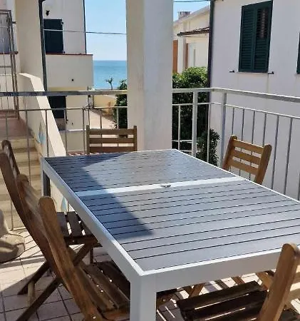 Lungomare - * מרצ'לי