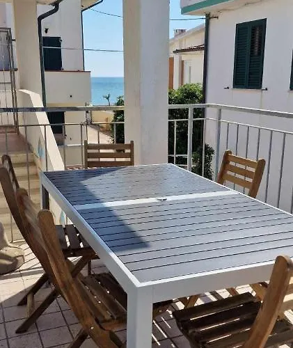 Lungomare - * Marcelli